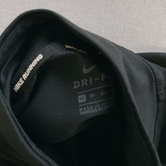 99% NEW NIKE DRY FIT TOP, SIZE XS - Picture 2 of 4